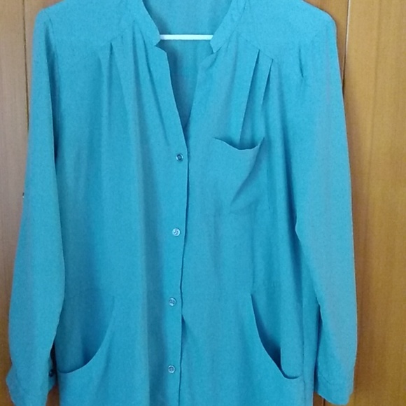 Lush Button Up Dress - Picture 2 of 5